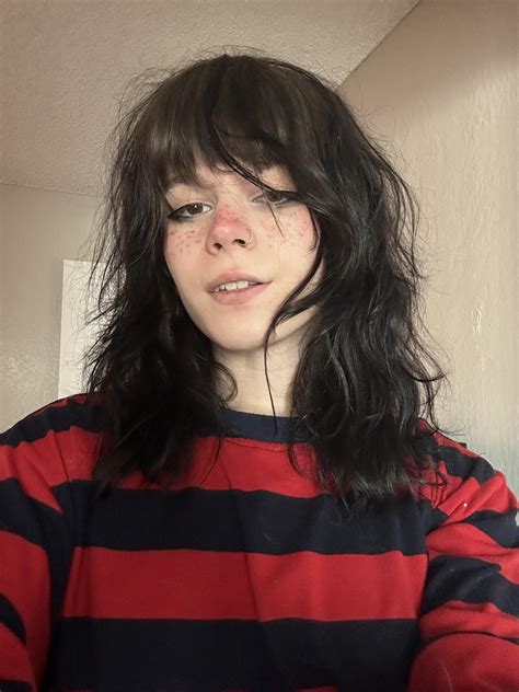 black haired femboy|Femboy hairstyle